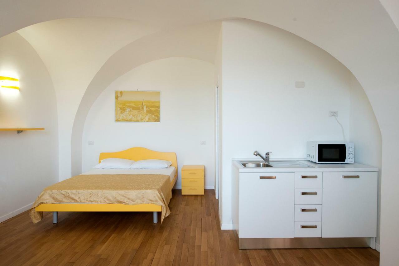 Le Radici Delle Nuvole Hotel Cairano Ngoại thất bức ảnh