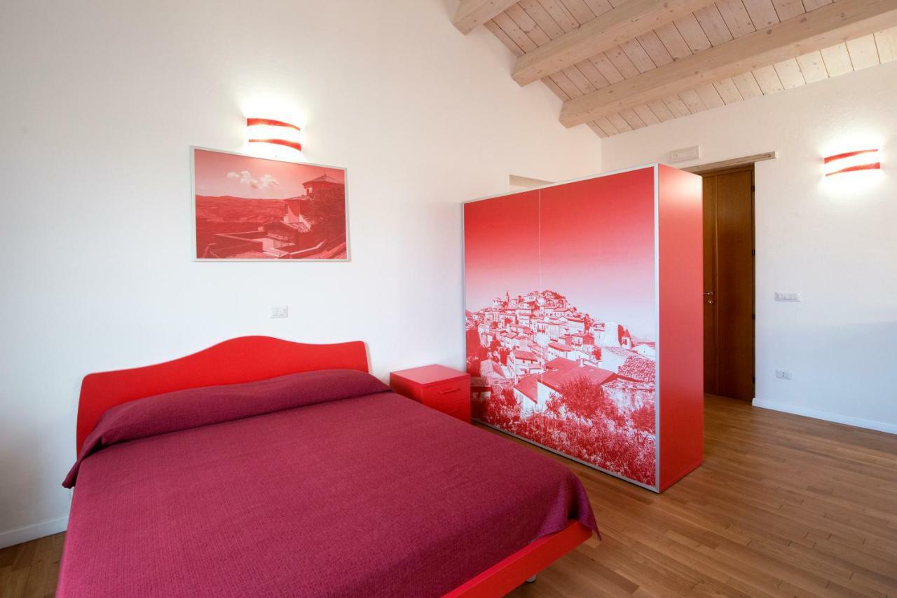 Le Radici Delle Nuvole Hotel Cairano Ngoại thất bức ảnh